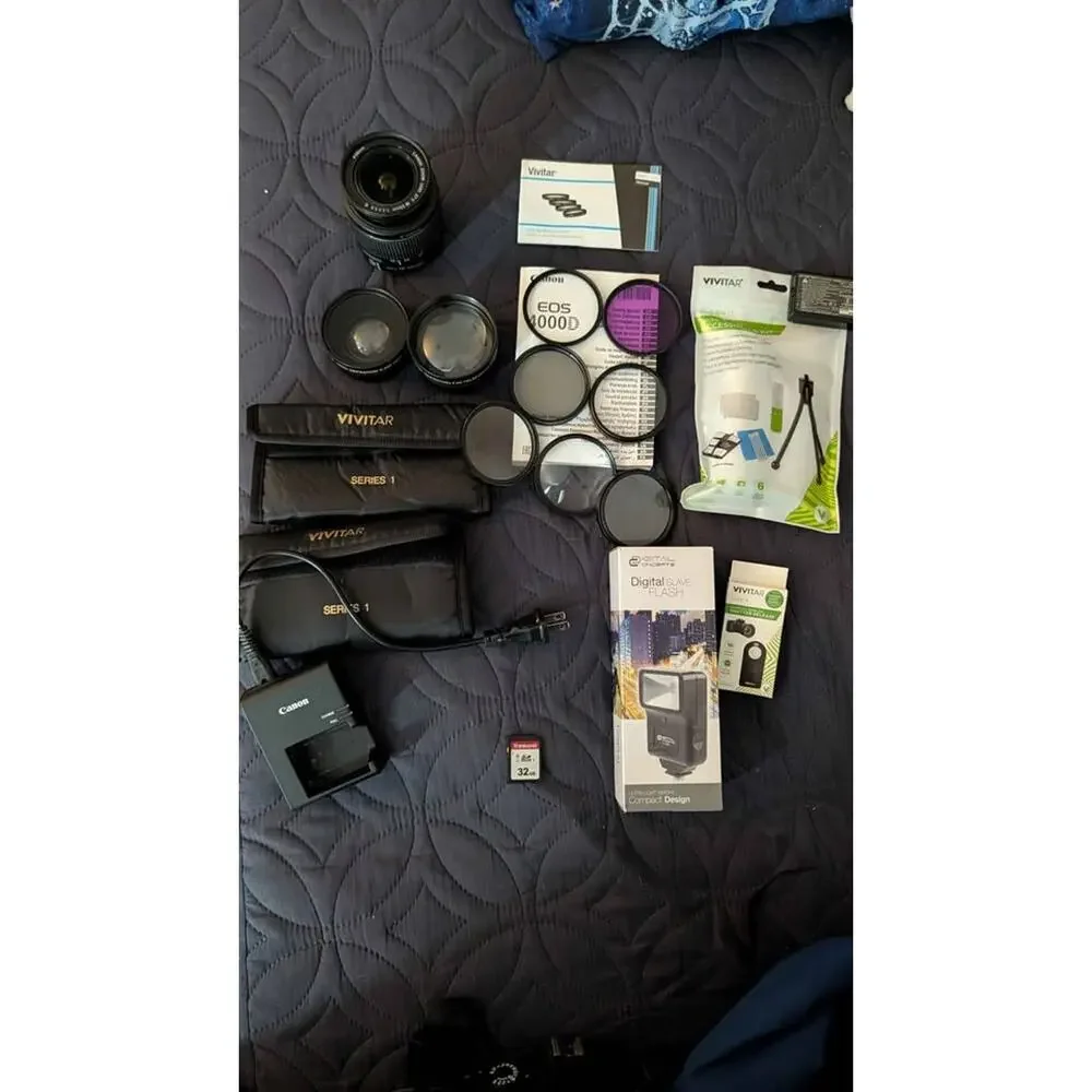 Canon EOS 4000D DSLR Camera Bundle